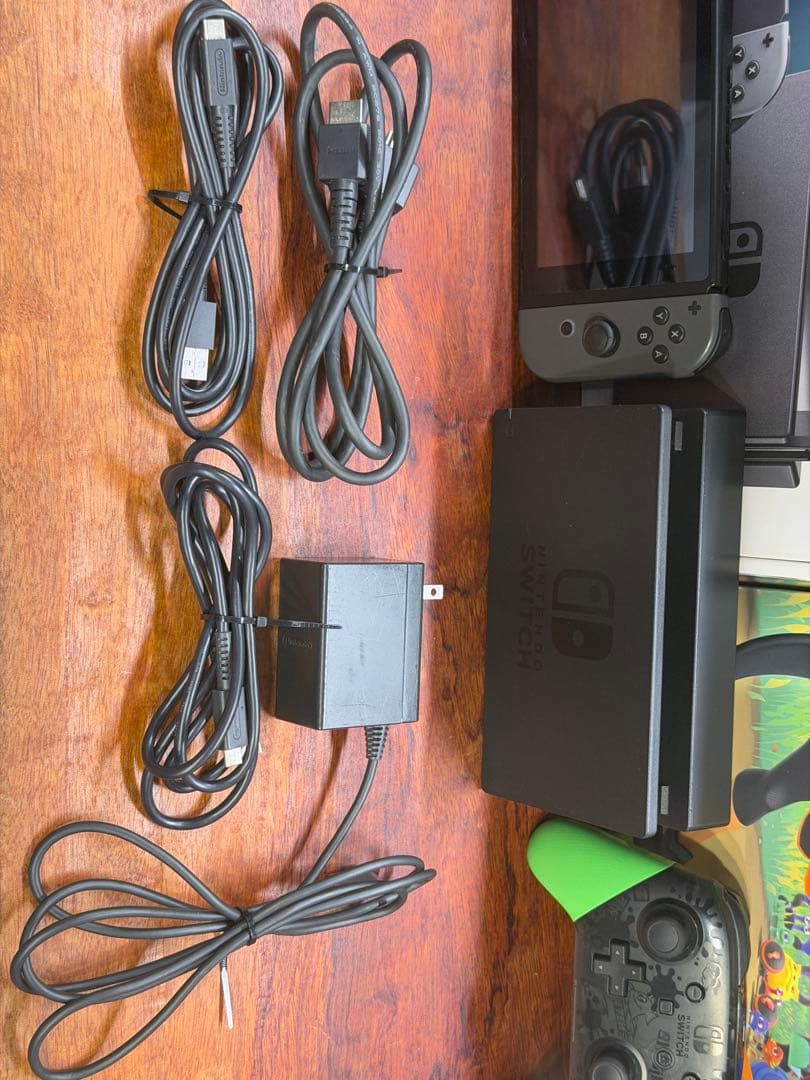 Nintendo Switch 本体 + ゲームソフト5本 おまけ多数