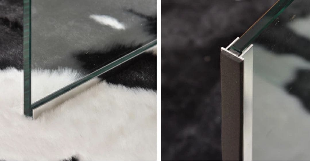 ガラスローテーブル