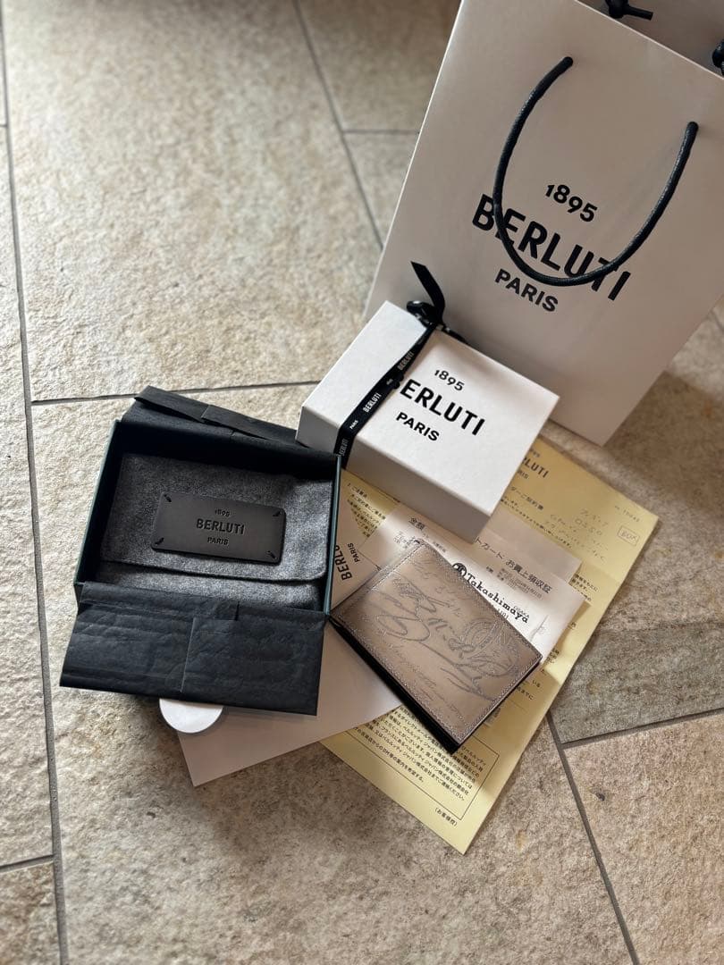 ベルルッティ スペシャルオーダー マネークリップ フィギュア オッソ シルバー