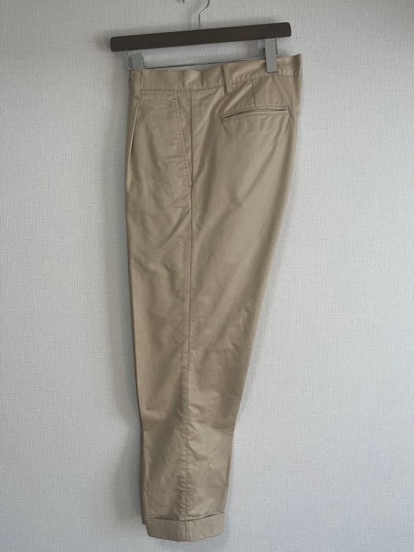 ビームスプラス　チノパン