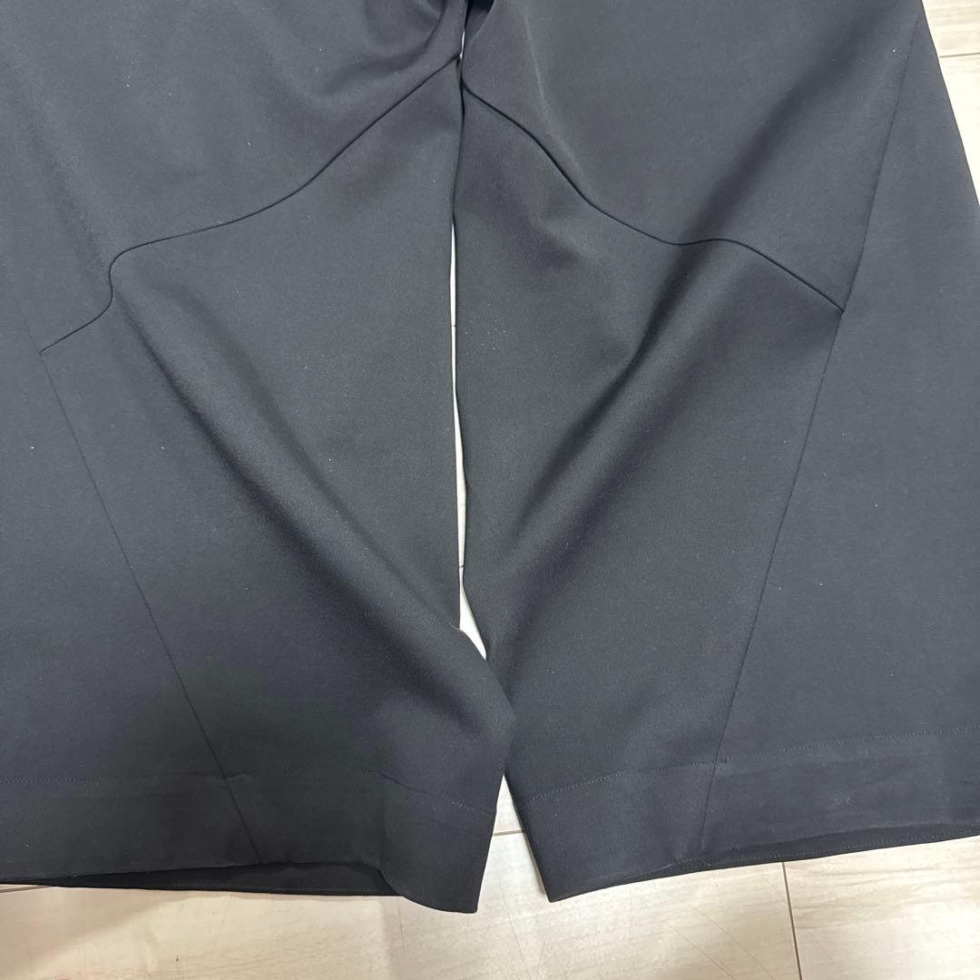 【タグ付/美品 】common divisor 変形ワイドパンツ　サイズ2
