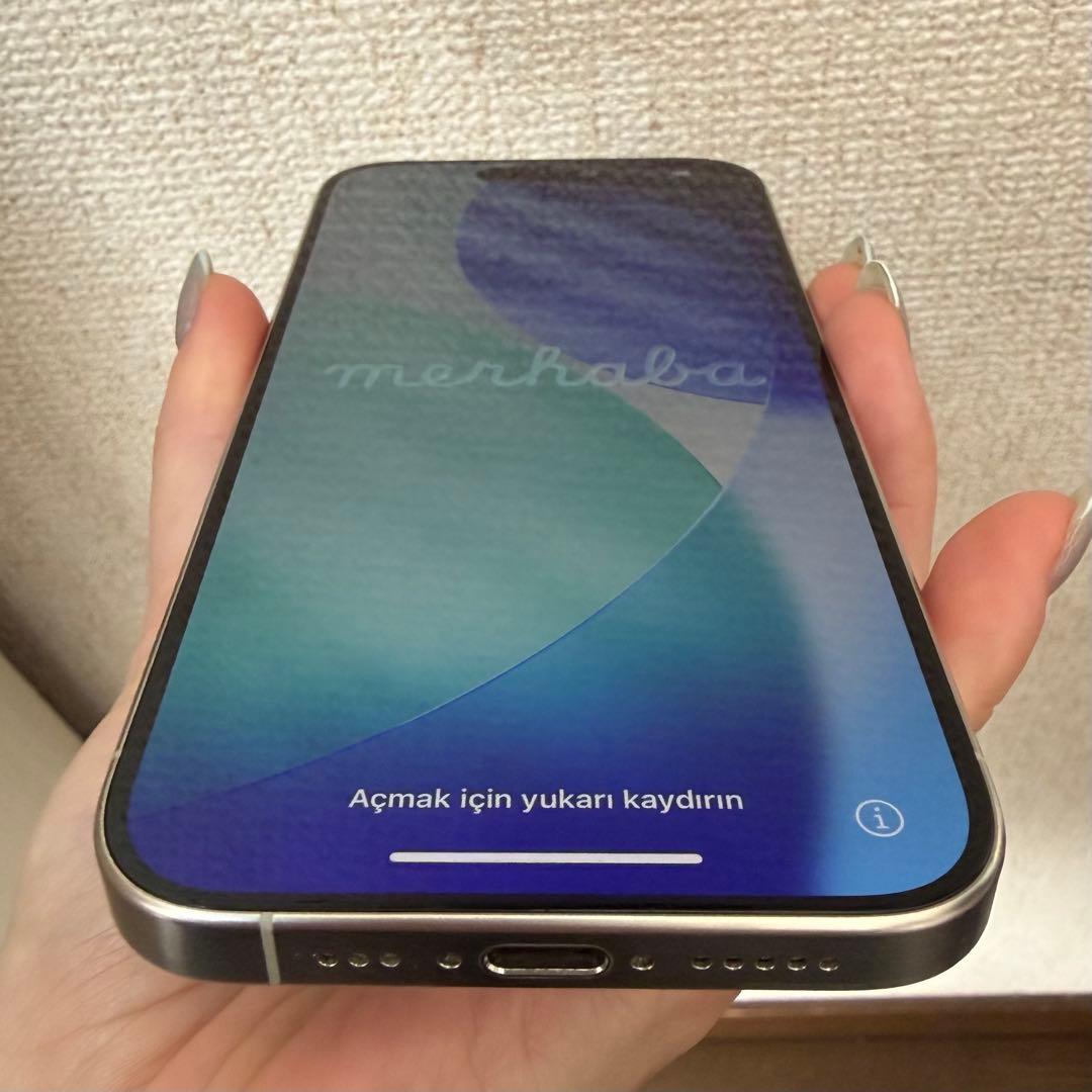 最終値下げ！iPhone15Pro 512GB ホワイトチタニウム SIMフリー