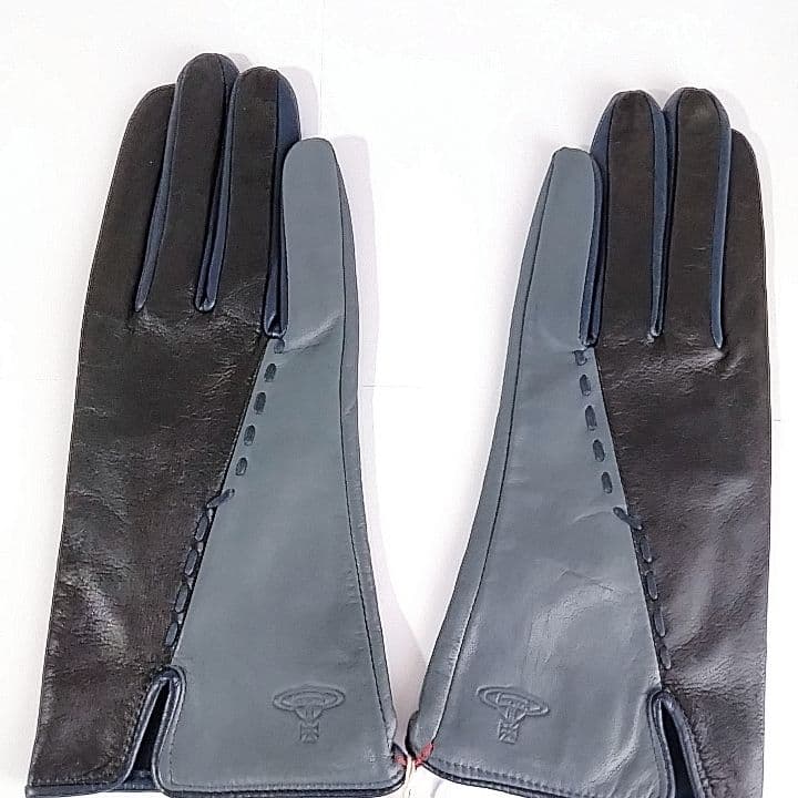 新品　タグ付き　Vivienne Westwood　手袋　レザー　羊革
