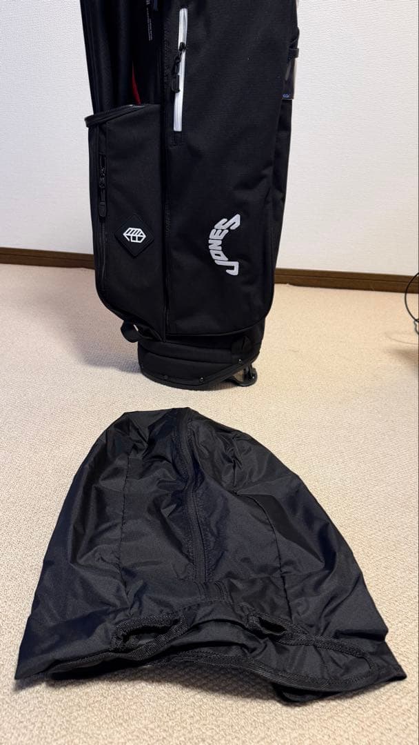 JONESのロゴ刺繍付キャディバッグ　ブラック　レア