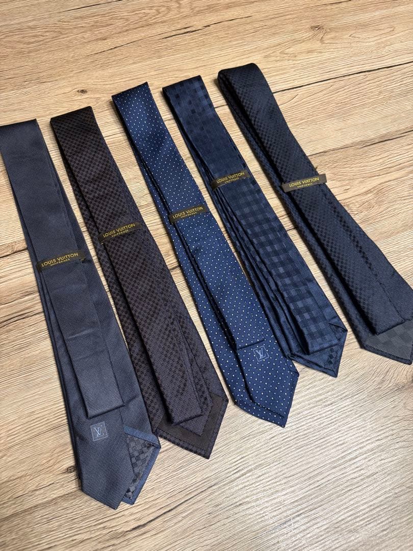 LOUIS VUITTON◆ルイヴィトン◆ネクタイ5本&チーフ3枚セット