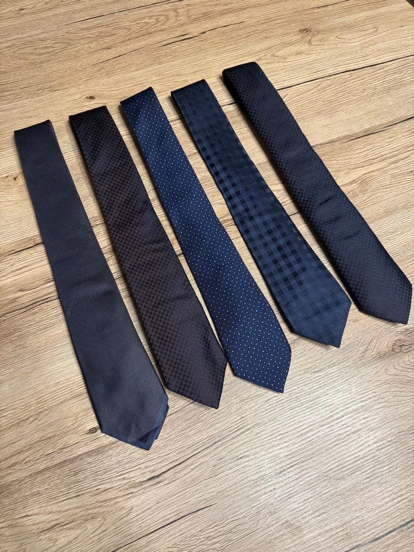 LOUIS VUITTON◆ルイヴィトン◆ネクタイ5本&チーフ3枚セット