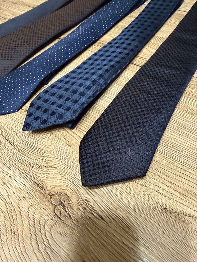 LOUIS VUITTON◆ルイヴィトン◆ネクタイ5本&チーフ3枚セット