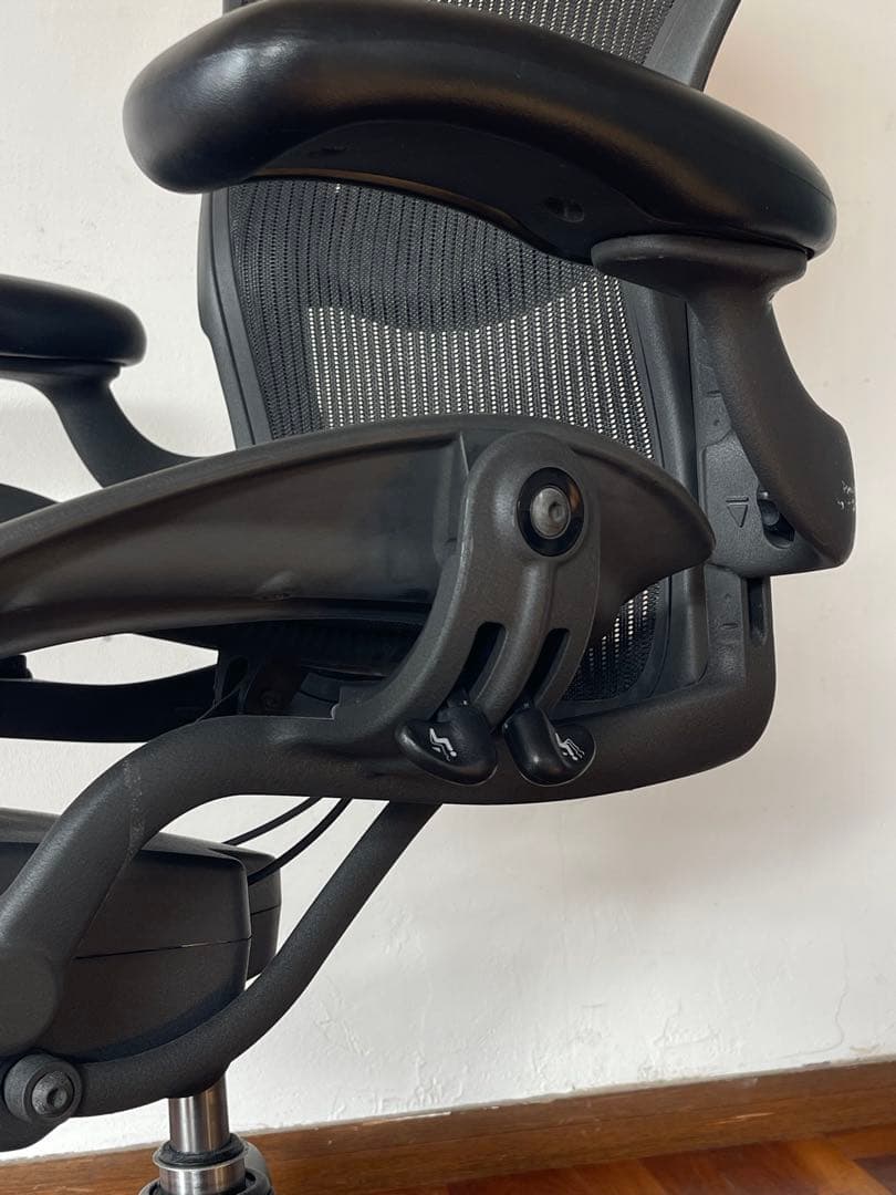 ハーマンミラー アーロンチェア Bサイズ フル装備 ランボーサポート