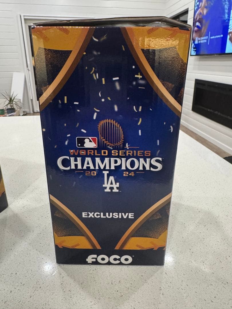 大谷翔平　世界2024個　優勝　ボブルヘッド ドジャース 2体セット