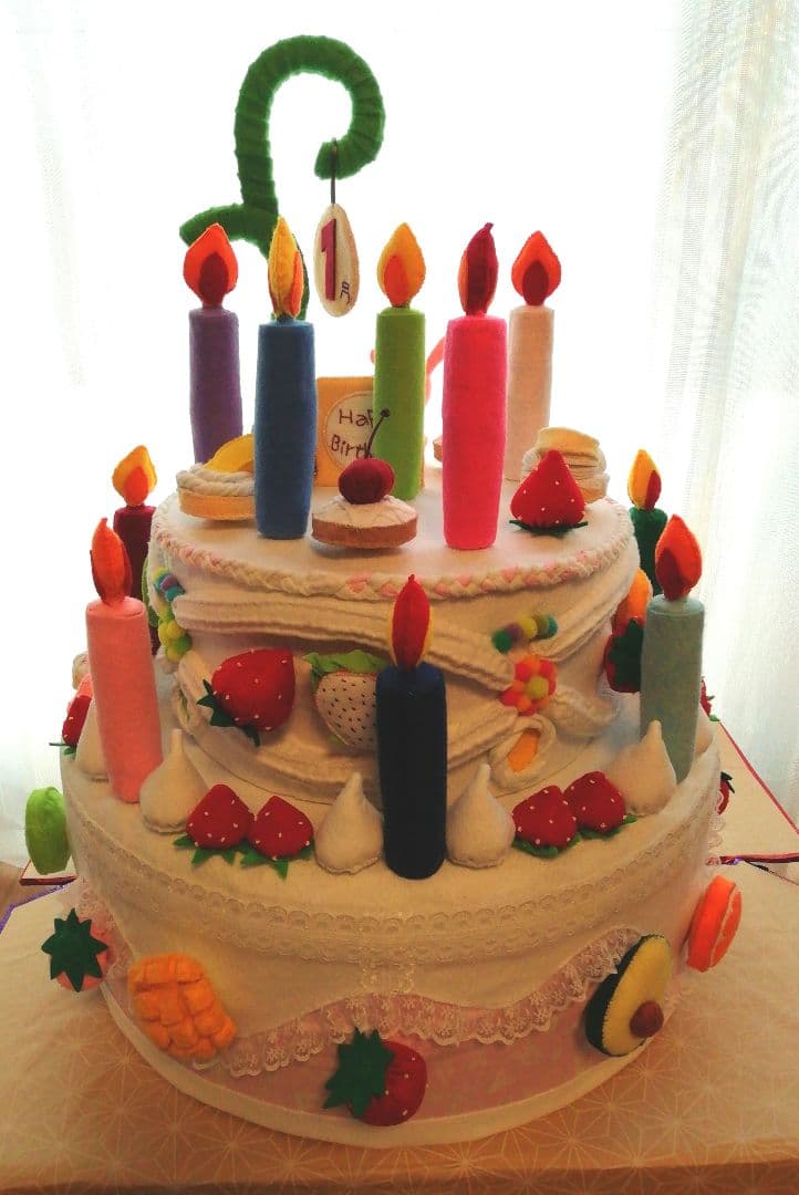 くるみ　お誕生会ケーキ(フェルト)