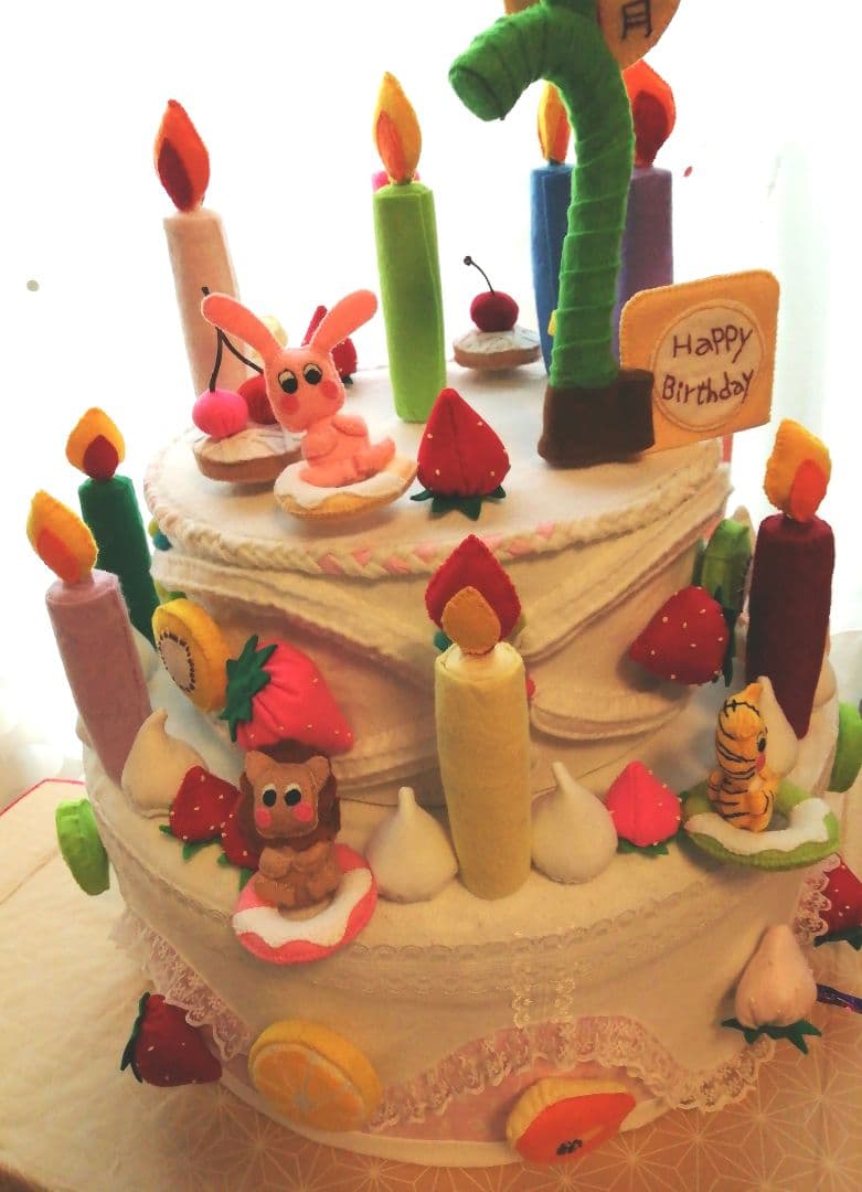 くるみ　お誕生会ケーキ(フェルト)