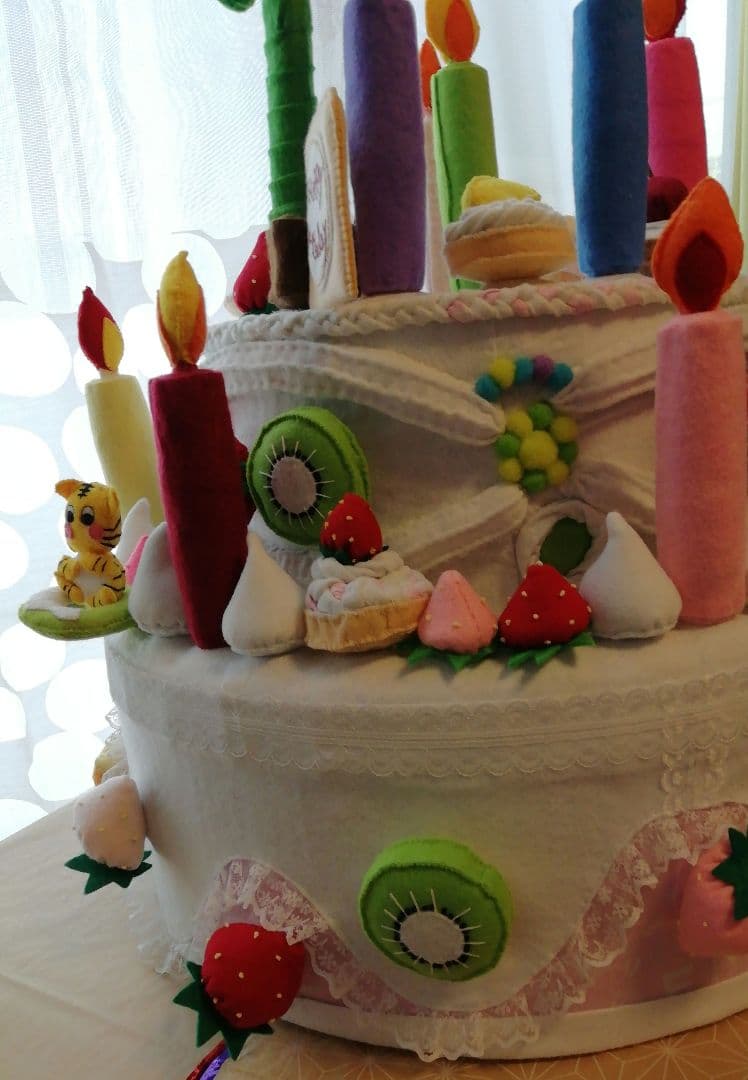 くるみ　お誕生会ケーキ(フェルト)