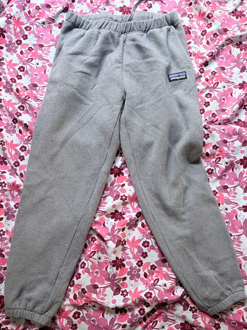 ◽️ Patagonia P-6 ラベル アップライザル スウェットパンツ L