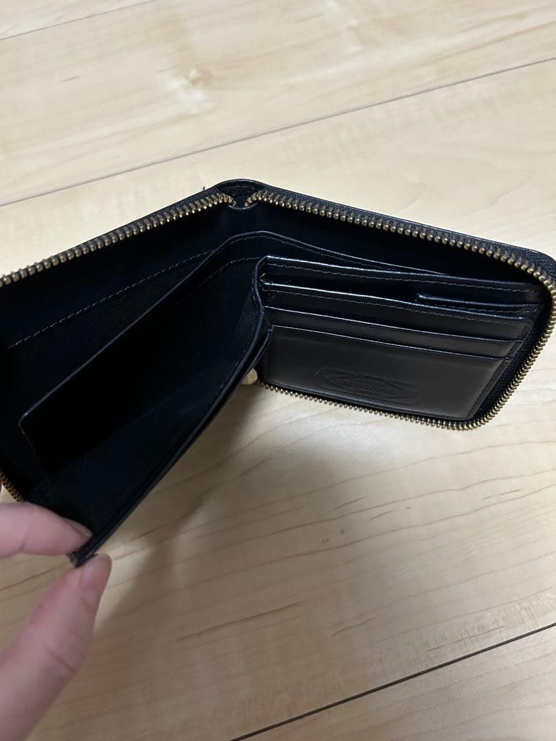 SLOW 二つ折り財布　黒herbie round short wallet