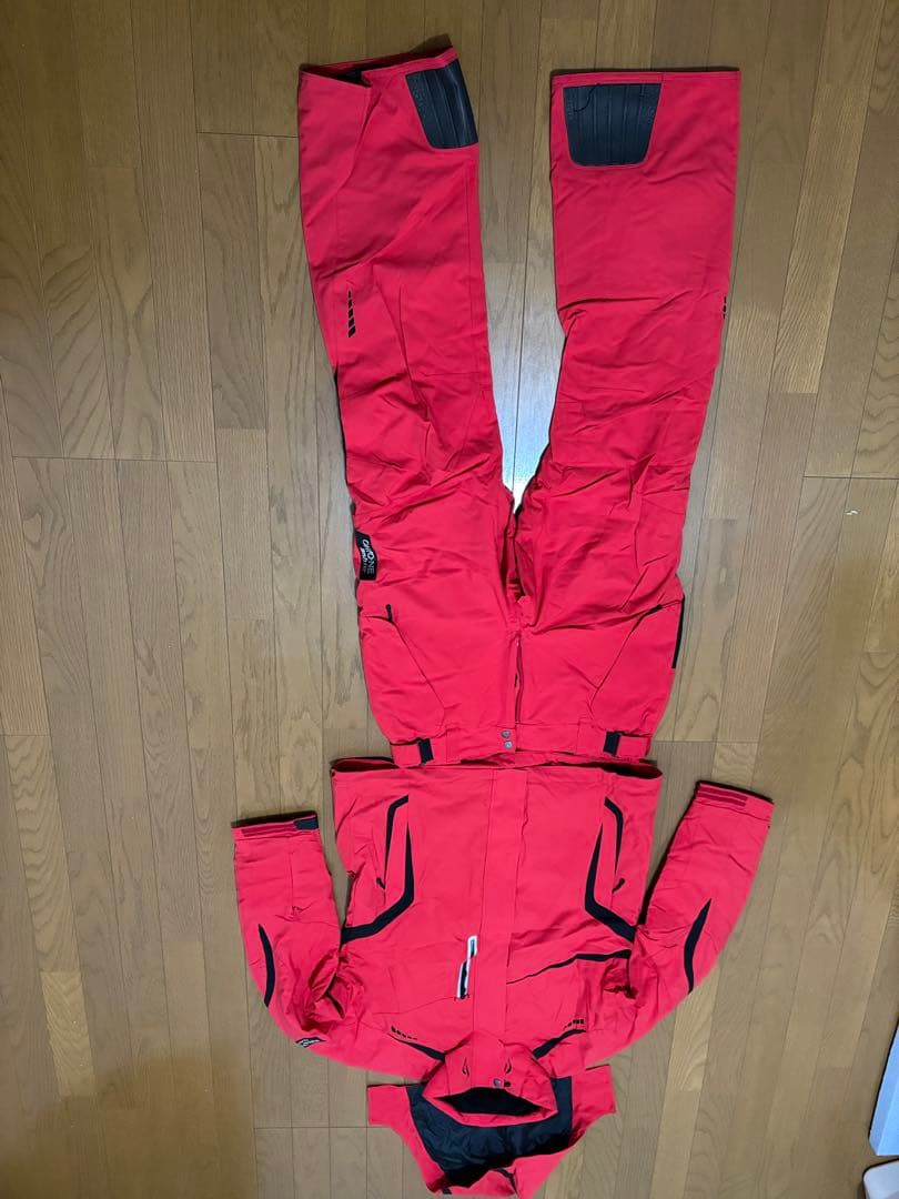 ONYOONE 赤 スキーウェア 男性用