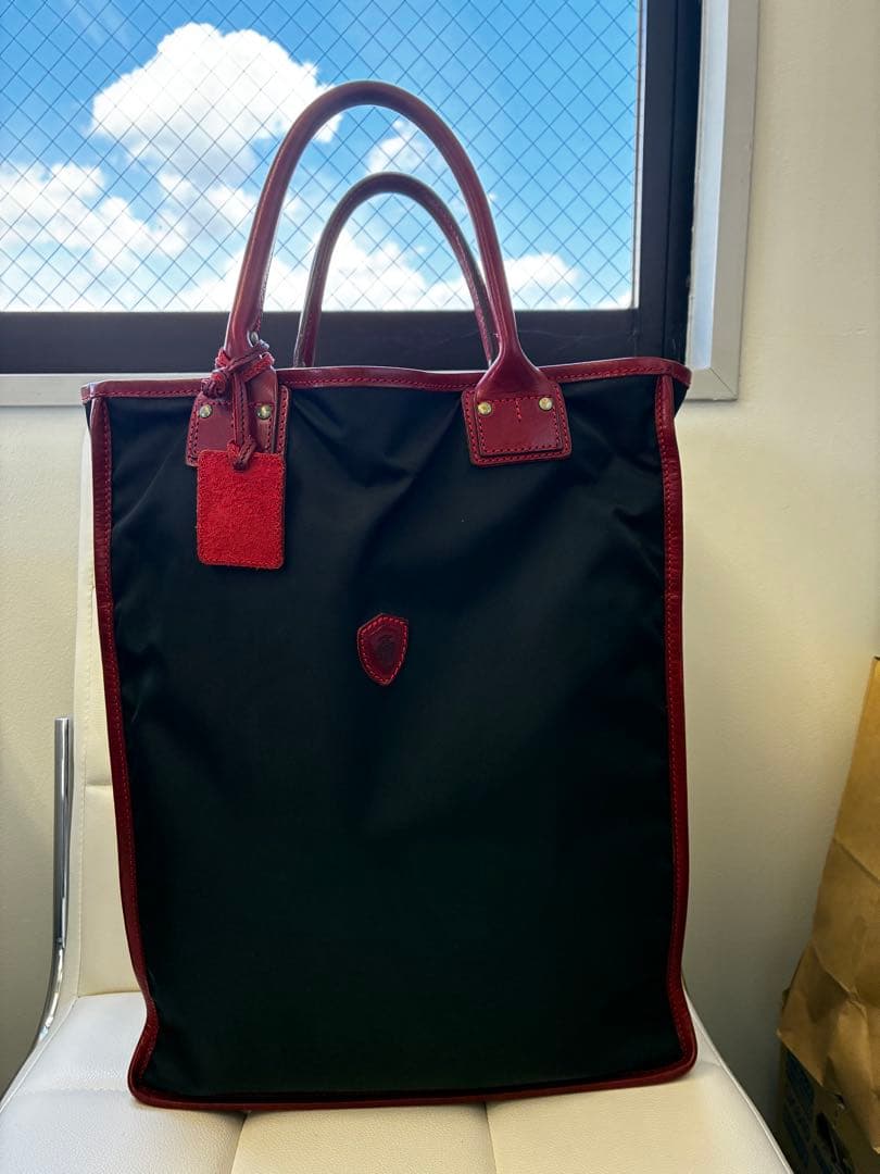 Felisi 黒赤 トートバッグ
