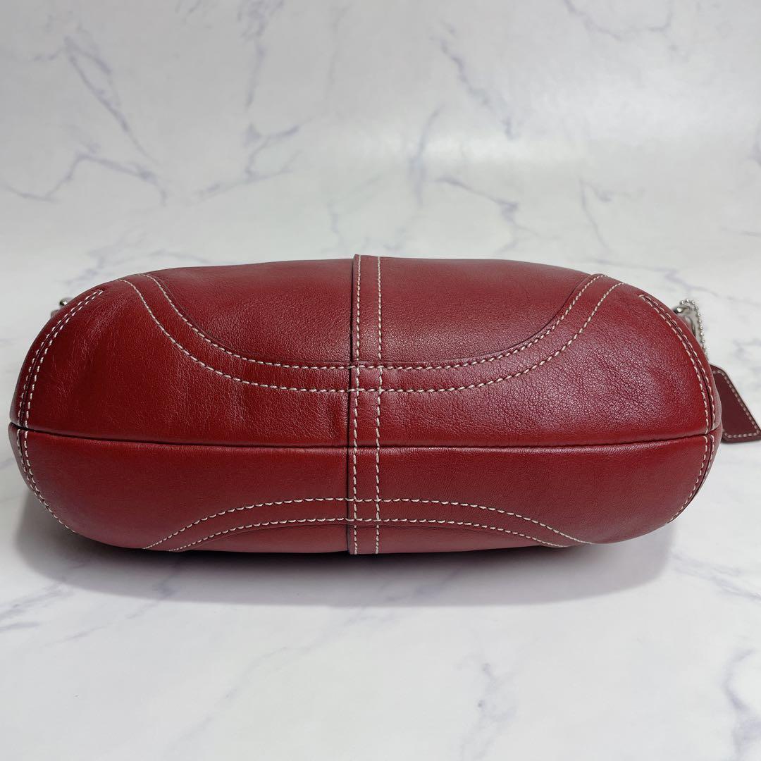 新品同様✨COACH アクセサリーポーチ ホーボー レッド 肩掛け オールレザー