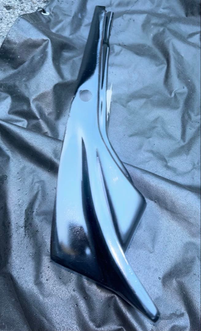 スズキ　GSX250E ゴキ　テールカウル　リアカウル　スポイラー　割れ無し