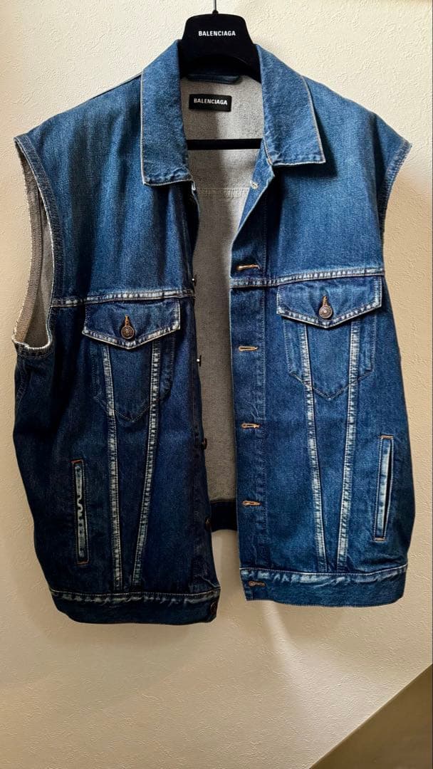 BALENCIAGA デニムジャケット グリーンフード付き