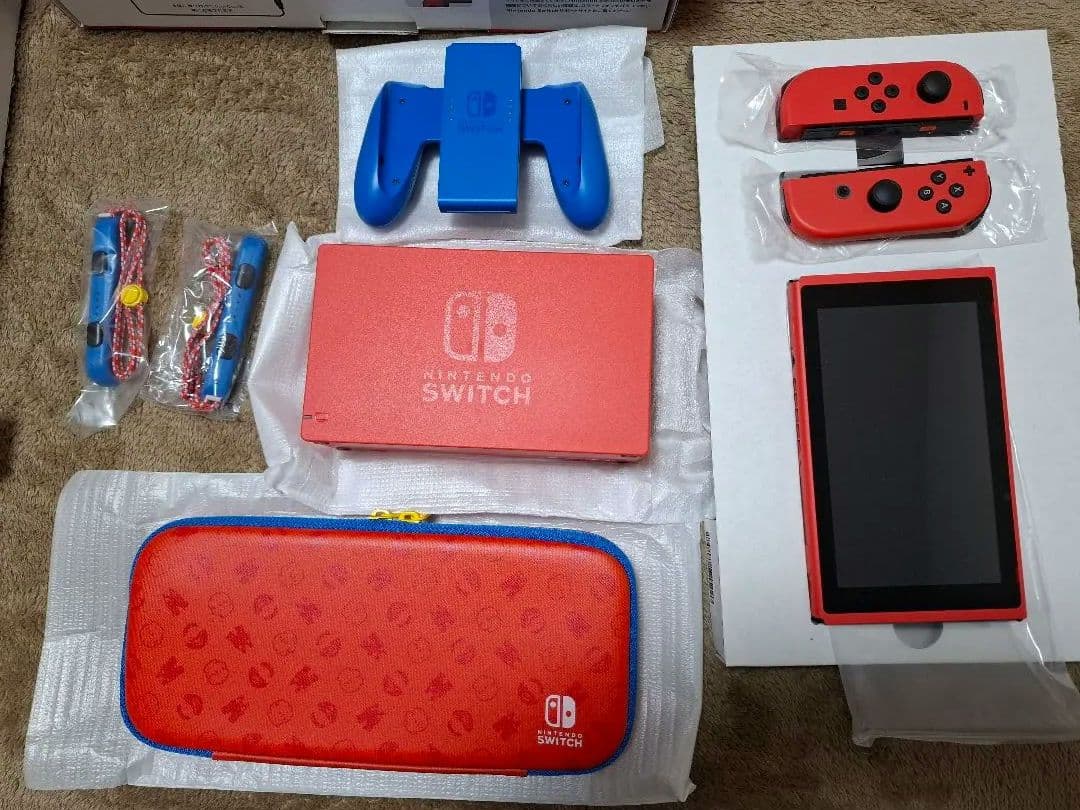 【美品】ニンテンドースイッチ マリオレッド×ブルー