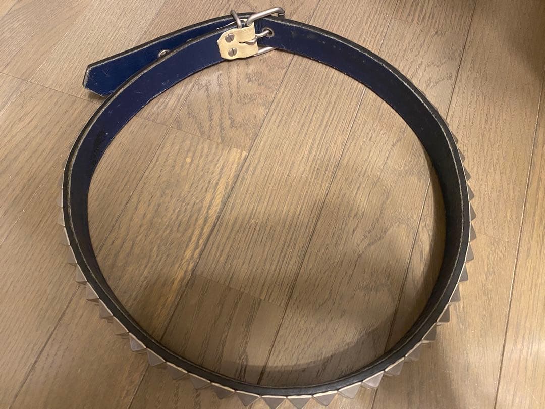 TOCCATAトッカータ　鋲　スタッズ　レザーベルト