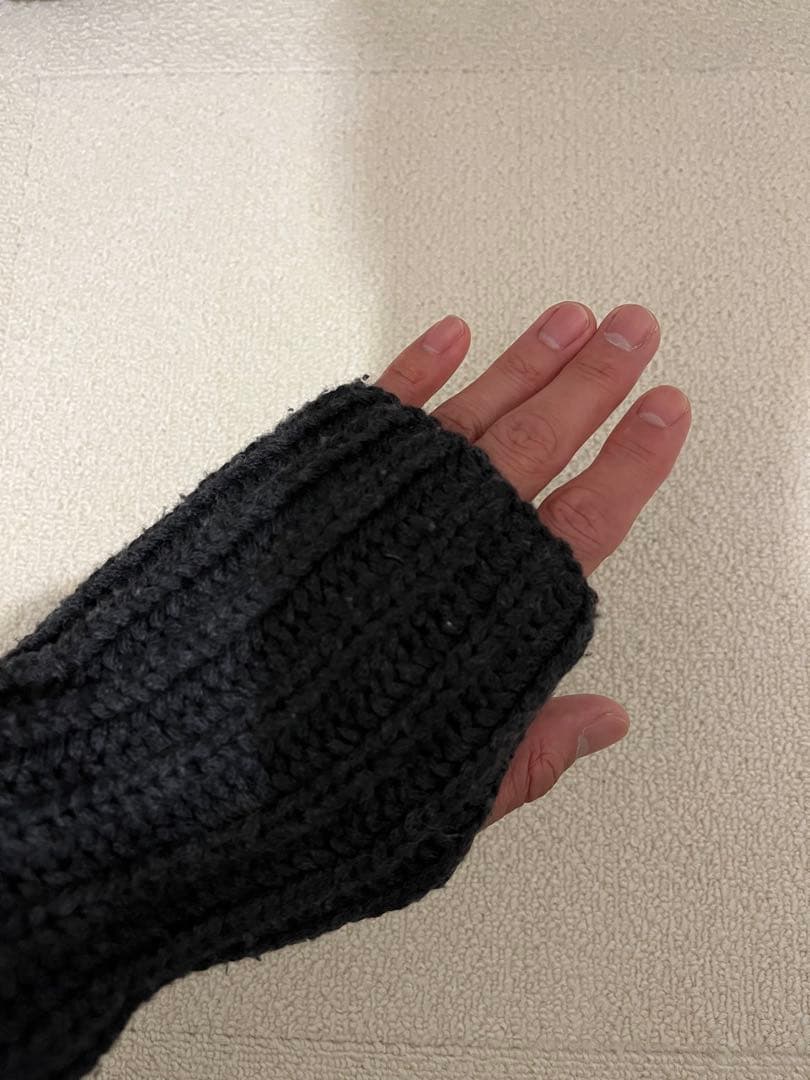 早い者勝ち！MIU MIU ローゲージニット　ユニセックス　手袋