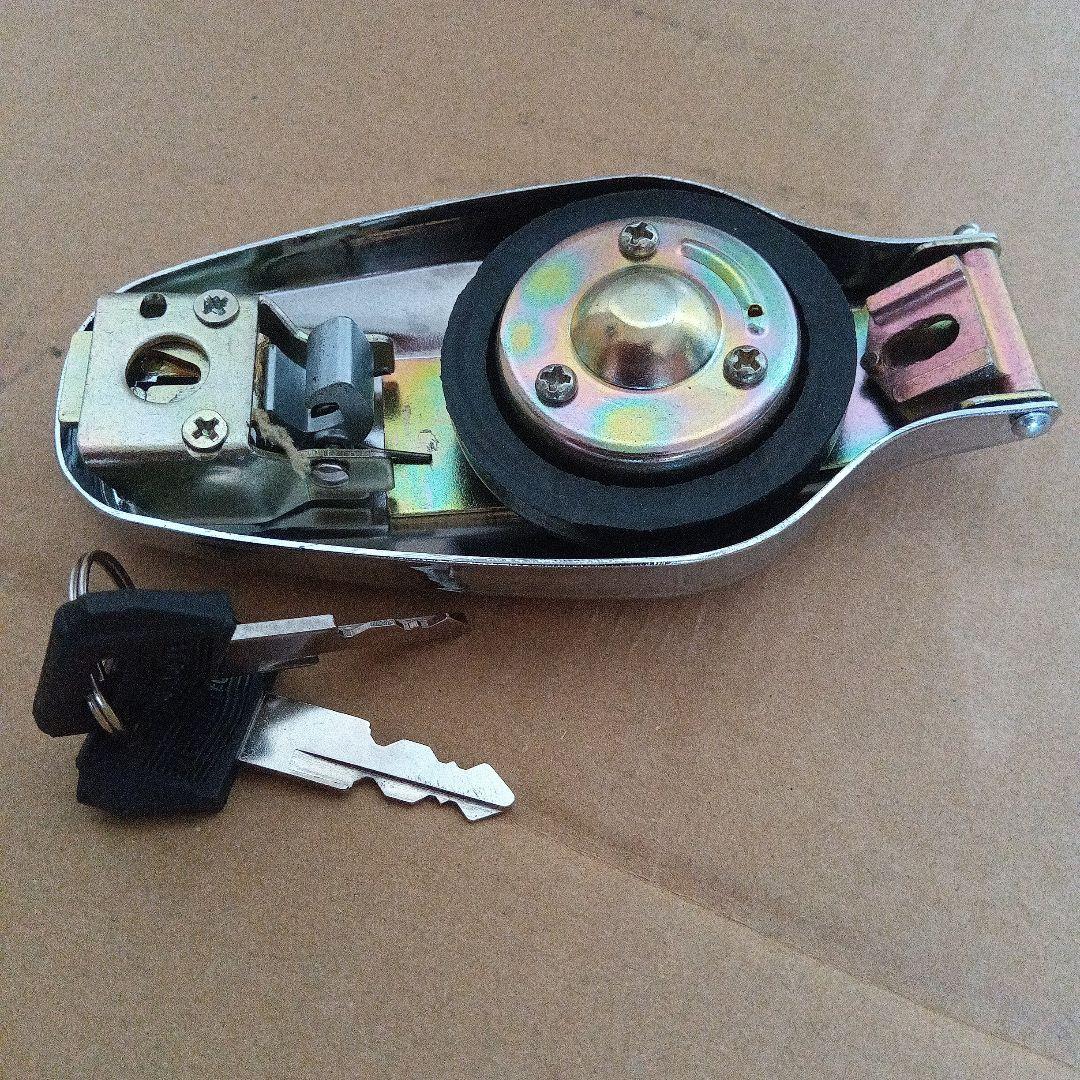 SR400 初期型ナロータンク用　タンクキャップ　XS250 GX250にも