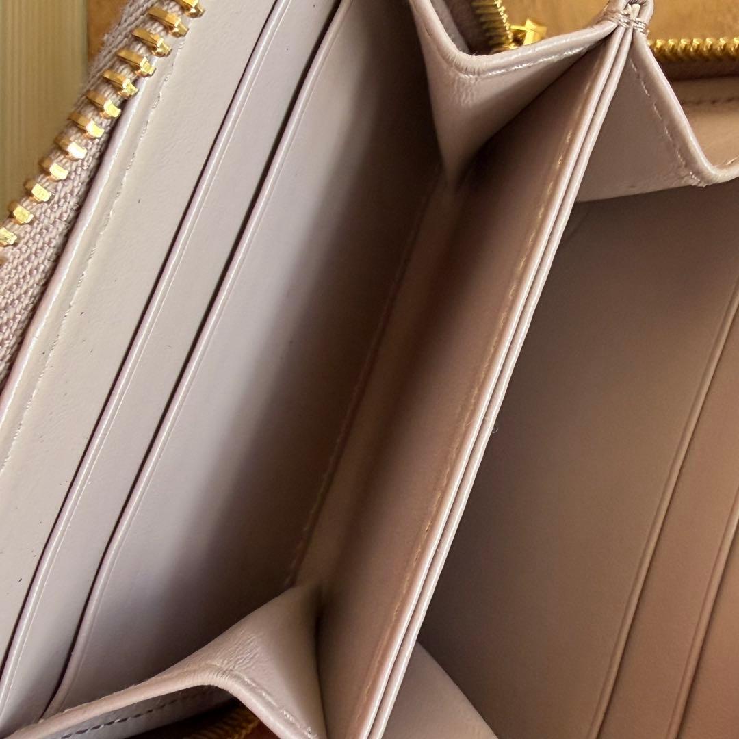 プラダ PRADA ケース　VITELLO MOVE LACCA 財布