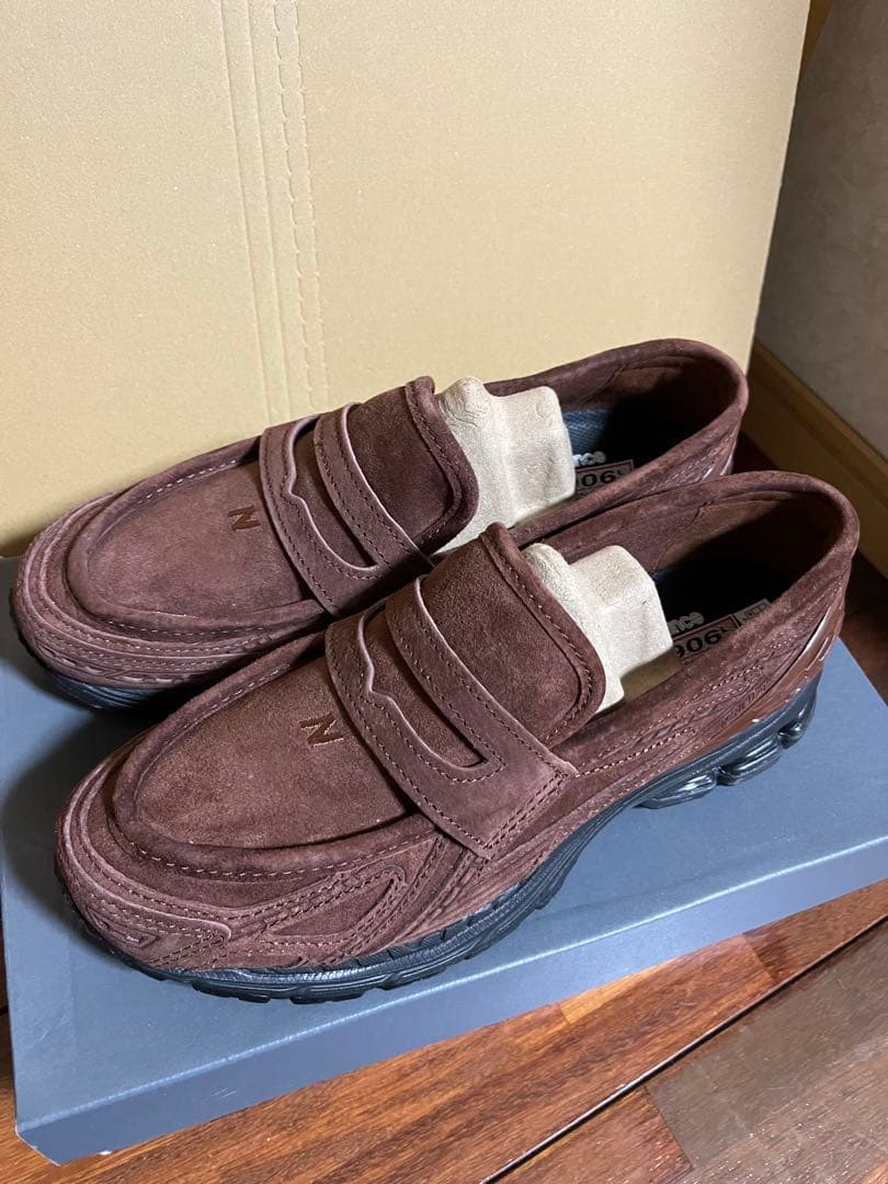 New Balance 1906 ブラウン ローファー