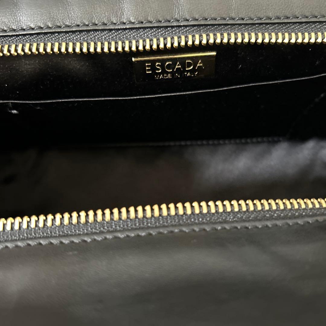 ESCADA エスカーダ　ブラック クラッチバッグ