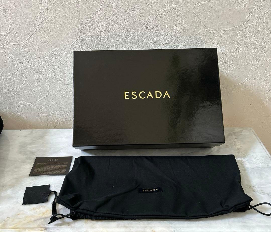 ESCADA エスカーダ　ブラック クラッチバッグ