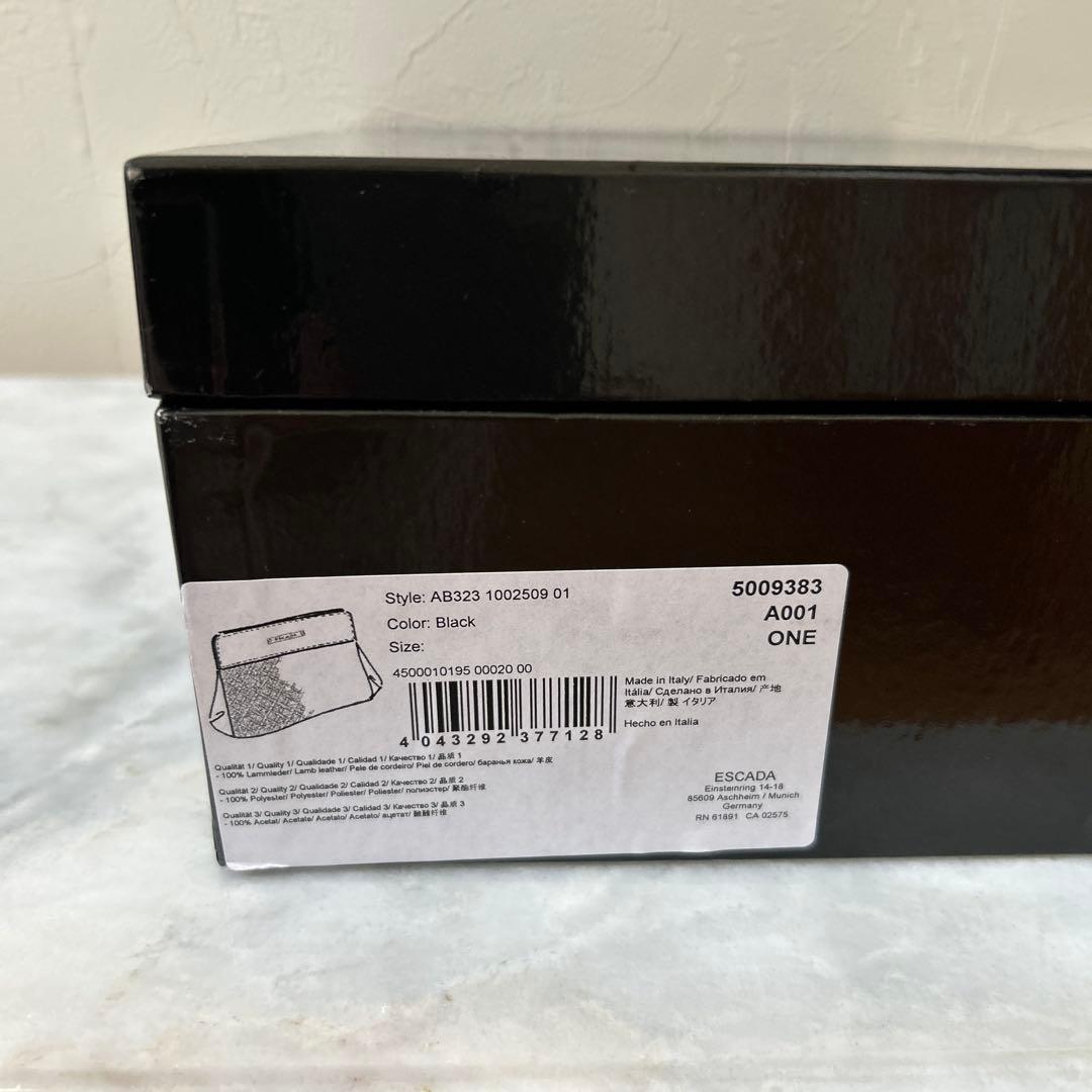 ESCADA エスカーダ　ブラック クラッチバッグ