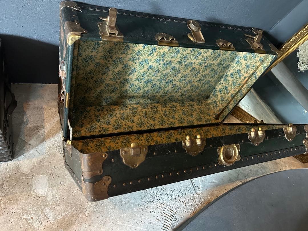 ヴィンテージ ダークグリーン トランク