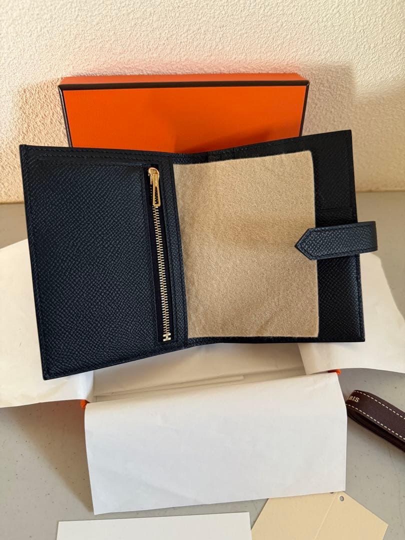 あり✨超美品✨HERMES べアンコンパクト ブラック 金具ゴールド