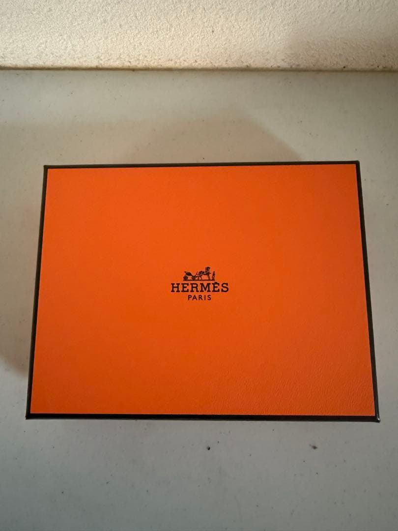 あり✨超美品✨HERMES べアンコンパクト ブラック 金具ゴールド