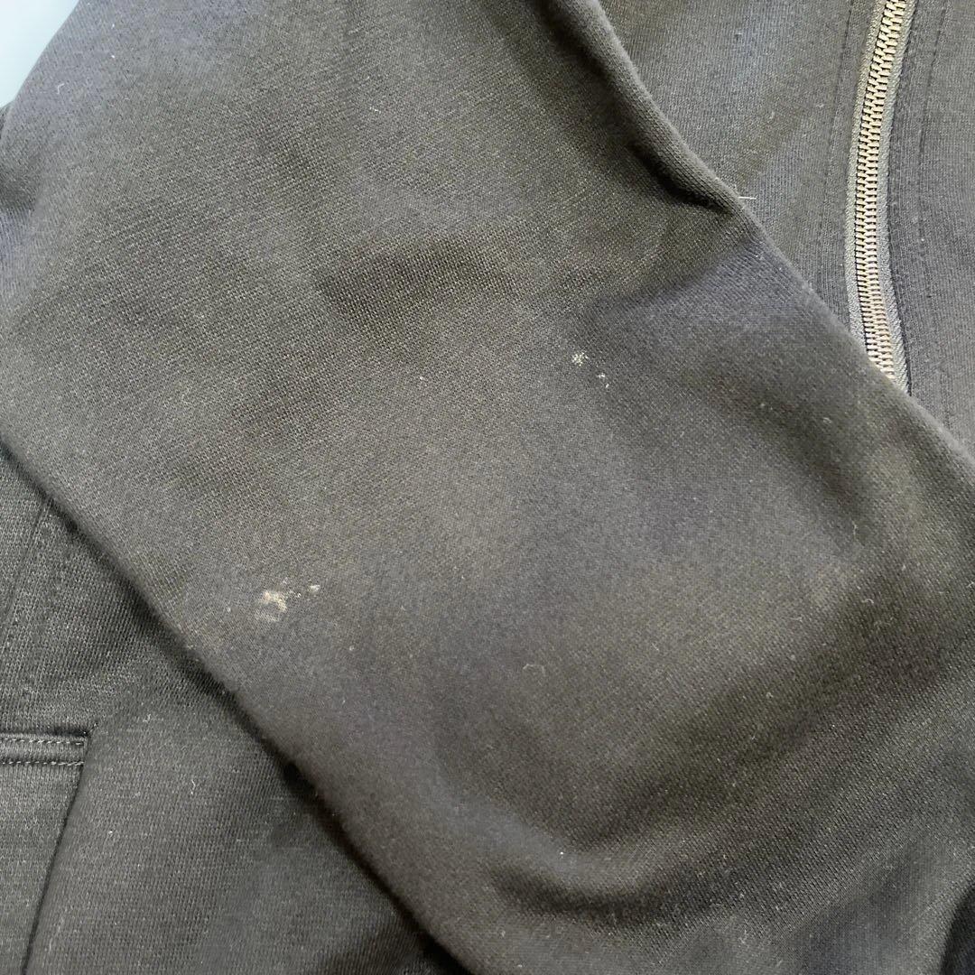 バーバリーロンドン 黒 パーカー