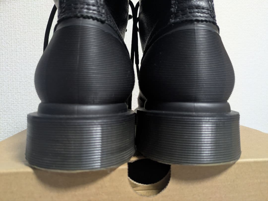 Dr.Martens 1460 SUB 8 ホール 32119001