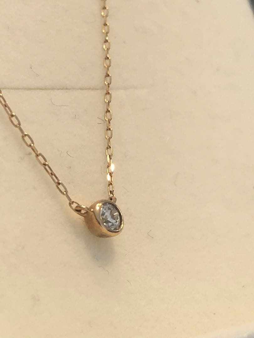 4°C ダイヤ　ネックレス