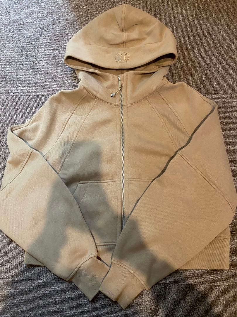 ルルレモンScubaオーバーサイズフルジップフーディ　XS/S