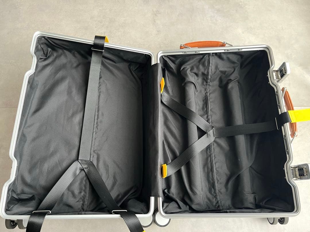 innovator アルミニウムキャリーケース 36L