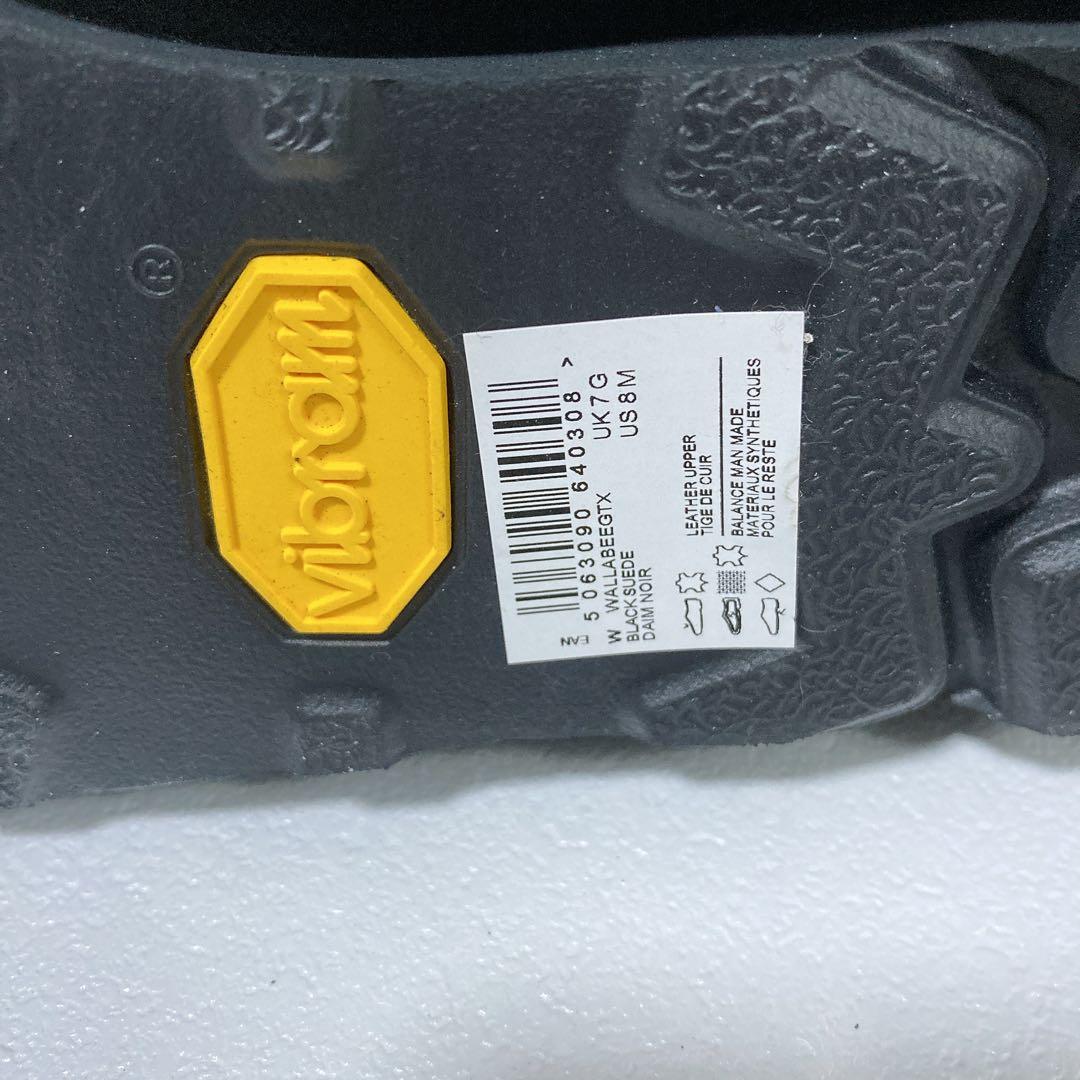 未使用 クラークス ワラビーブーツ ゴアテックス 25.5 スエード ブラック