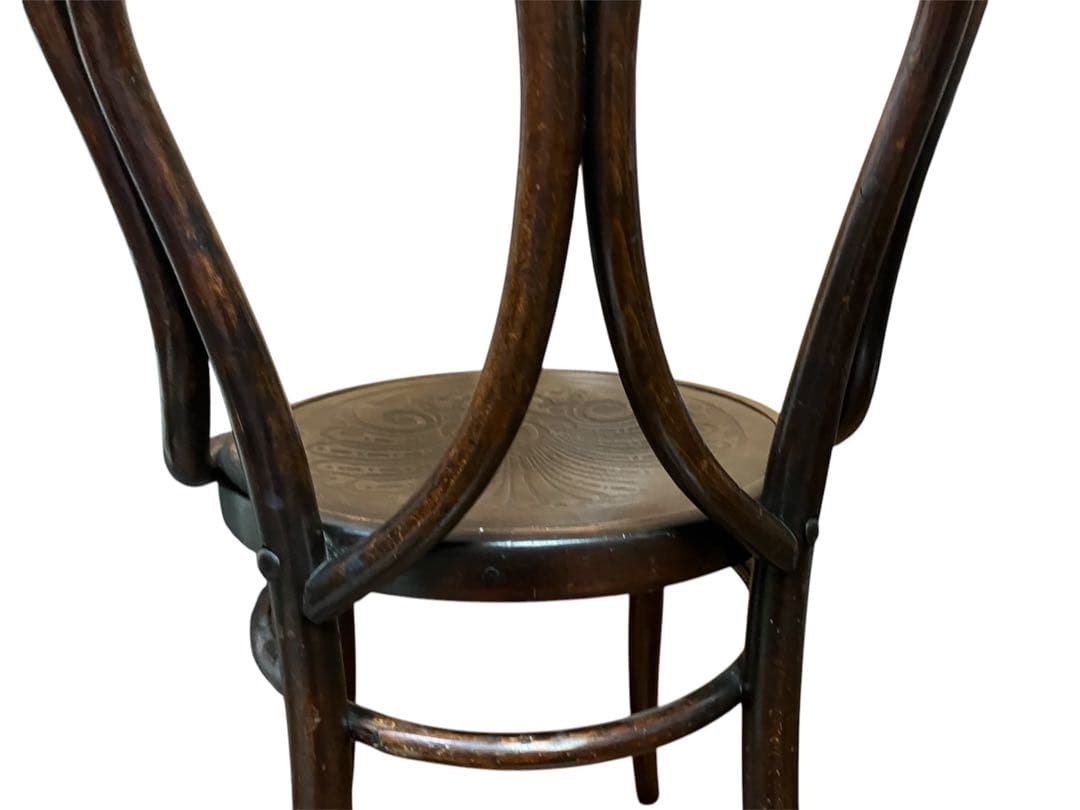 ベントウッドチェア　アンティーク　珍しい形　曲げ木　座面装飾　軽い