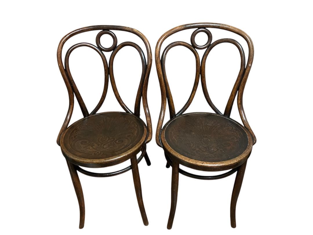 ベントウッドチェア　アンティーク　珍しい形　曲げ木　座面装飾　軽い