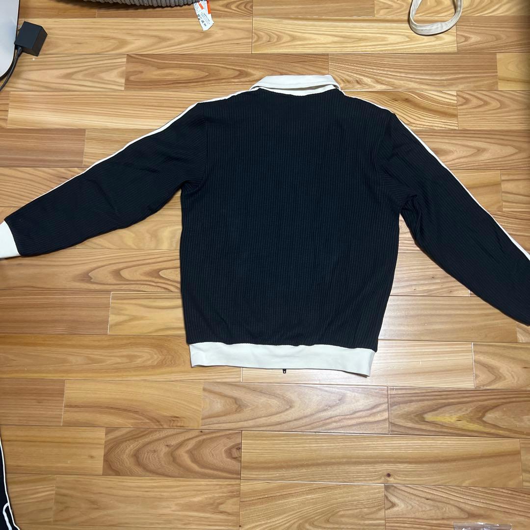 adidasトラックジャケット黒　ワッフル
