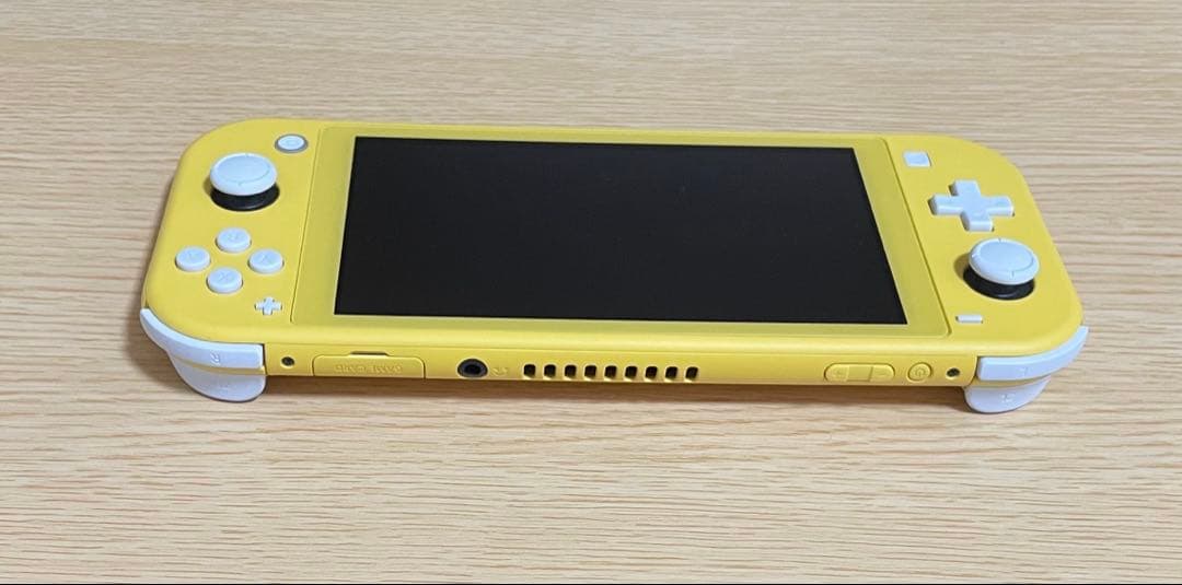 Nintendo 任天堂 Switch Lite スイッチライト 本体 イエロー