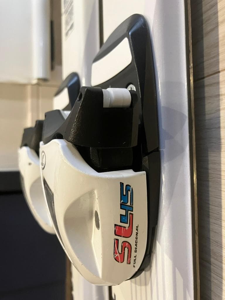 コ*ウ様 札幌近郊引取り歓迎♪ ジュニアスキー5点セット 138cm 高学年 中