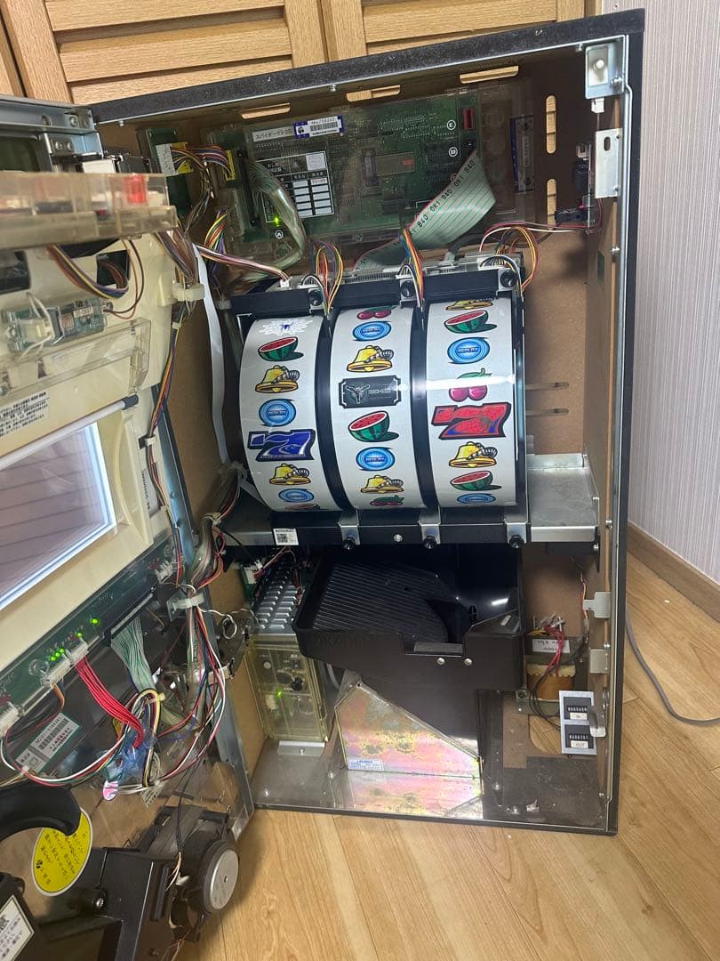 ① 5号機 初代 スパイダーマン2 Sammy パチスロ実機