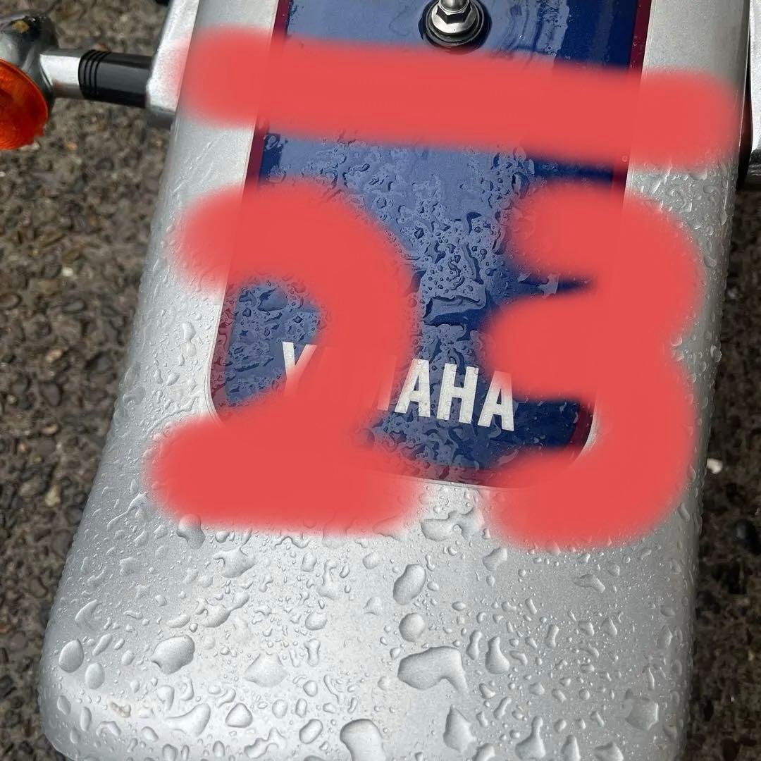 ドラッグスター400 4TR 取り外し　純正　リアフェンダー　シルバー　中古