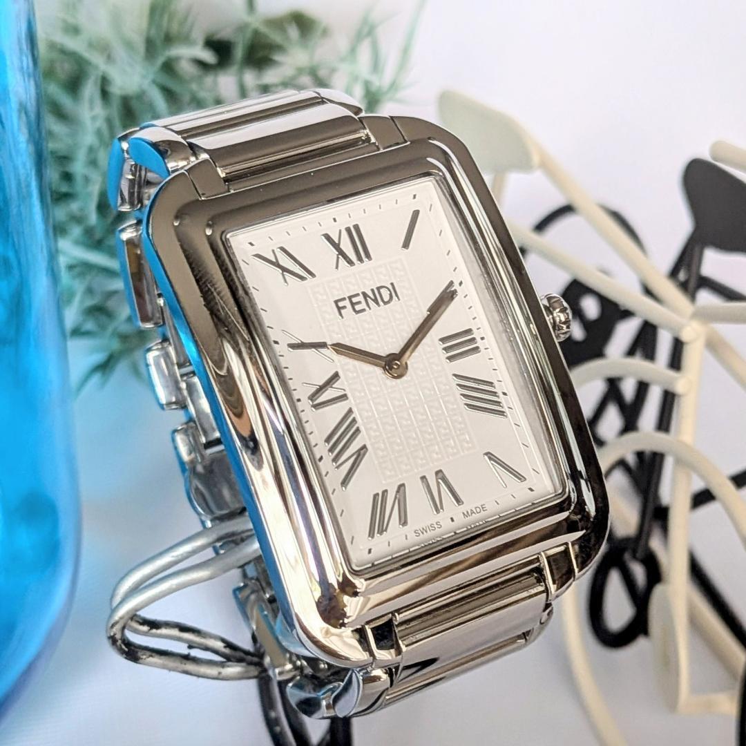 美品 FENDIフェンディ レディース腕時計70000Gボリューミー イタリア