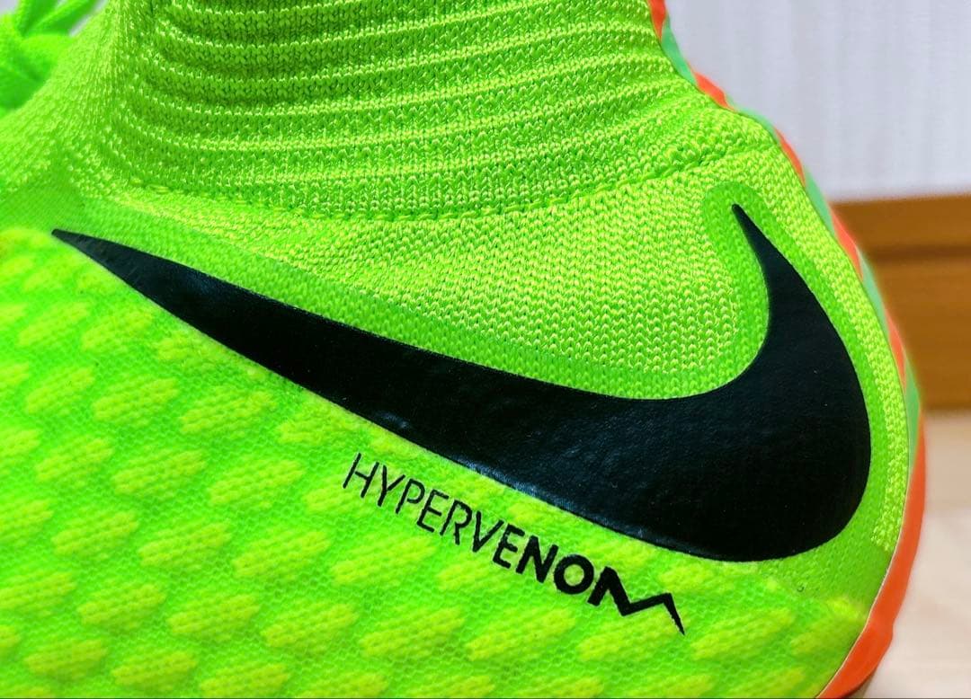 新品タグ付き◎送料込み/匿名配送◎ ナイキ ハイパーヴェノム ファタル III